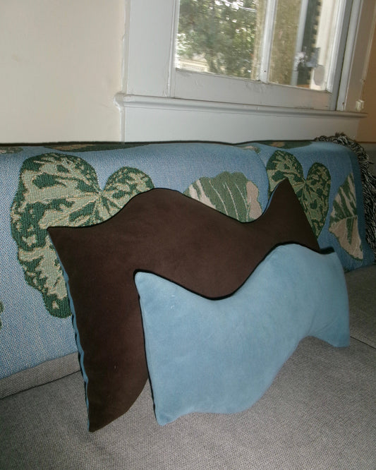 Large Wavy Pillow