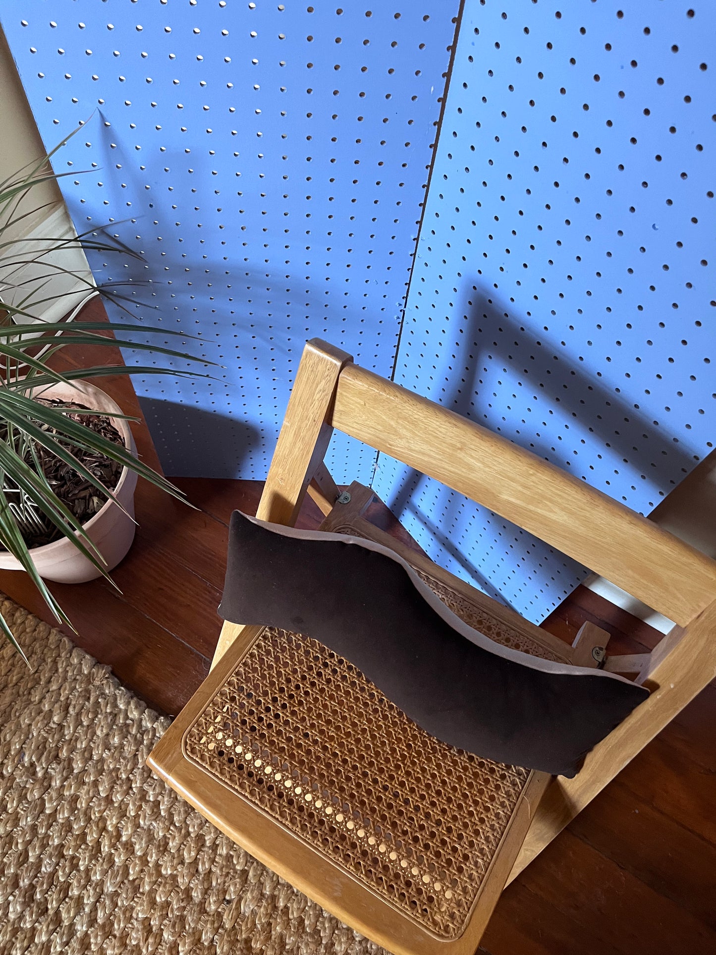 Wavy Pillow - Two-Tone