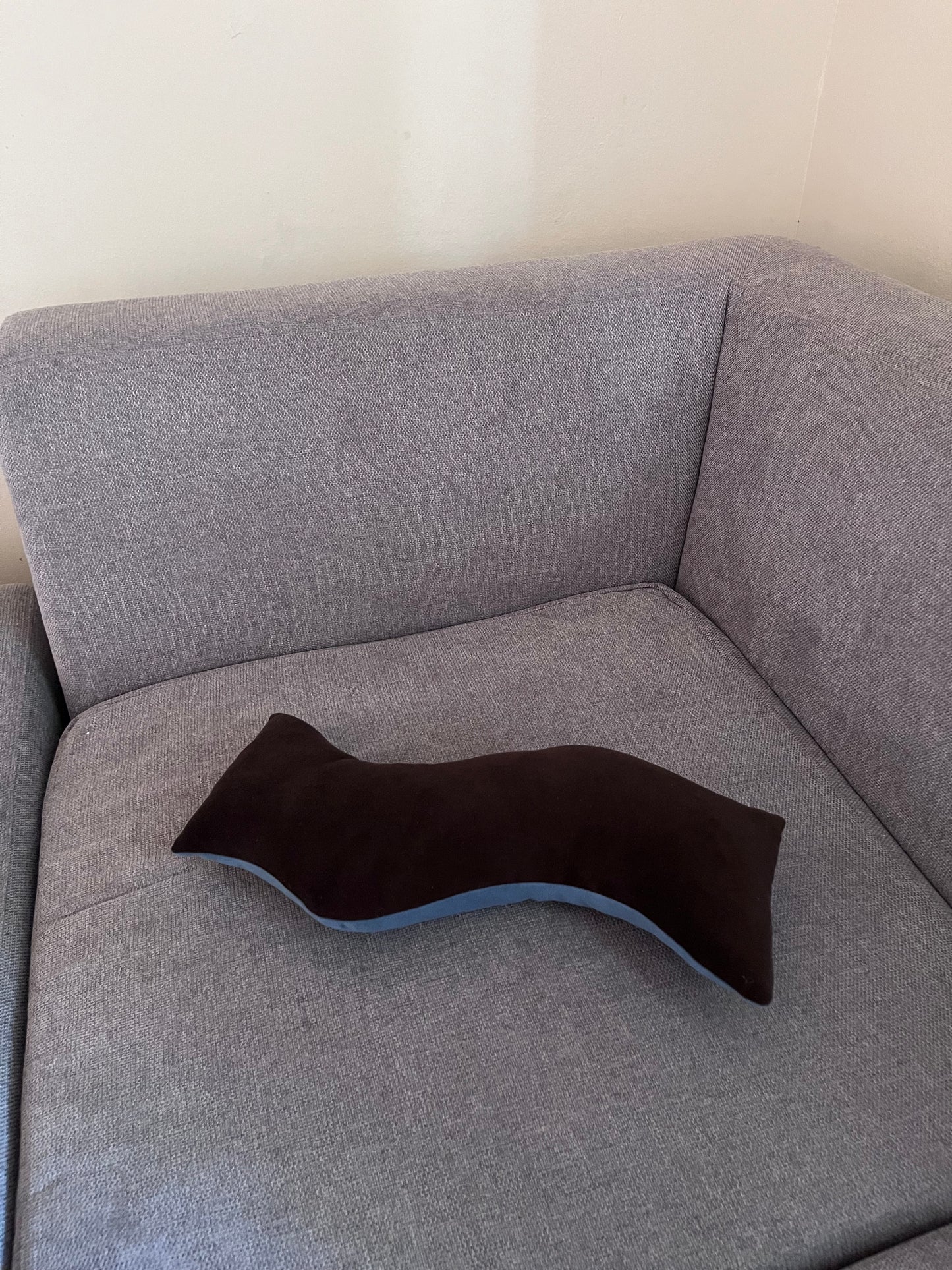 Wavy Pillow - Two-Tone