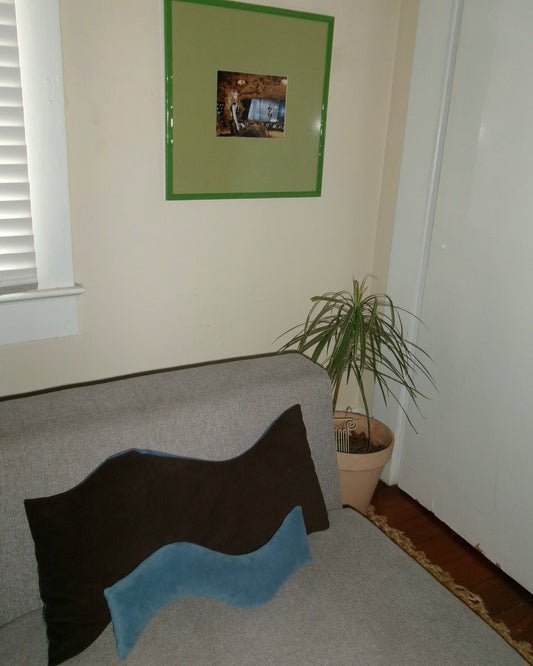 Large Wavy Pillow