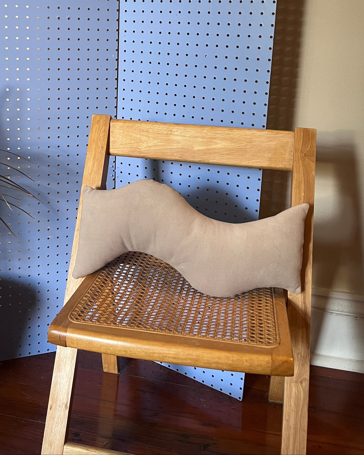Wavy Pillow